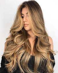 20 Absolutely Stunning Honey Blonde Hair Colors Honey Blonde Hair Honey Blonde Hair Color Honey Hair Color