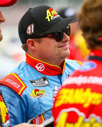 No wonder this Ford is fast. It's fueled by Smithfield bacon! 😋 Aric  Almirola will start fourth in today's #1000Bulbs500. The entire field will  be entering to win bacon for life after