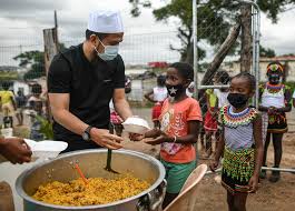 Ustaz ebit lew terasa hati. Malaysian Preacher Ebit Lew To Start Soup Kitchen In South Africa Asia Newsday
