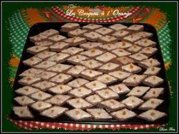 Les Croquets Petits Gateaux De Noel Au Chocolat Le Bonheur Est Ephemere Gateaux De Noel Au Chocolat Petits Gateaux De Noel Gateau Noel