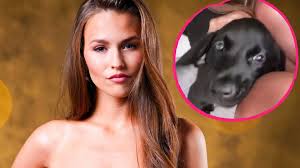 We would like to show you a description here but the site won't allow us. Baby Tiger Laura Muller Kuschelt Mit Ihrem Hundewelpen Promiflash De