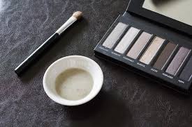 Mulai dari yang belasan hingga ratusan ribu. Homemade Eyeshadow Primer For Eyeshadow That Lasts All Day Long Homemade For Elle