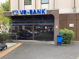 Die kriminellen behaupten unter verschiedenen vorwänden, im namen der bank des kunden anzurufen. Volksbank Schliesst Cdu Ortsverband Rheinbreitbach Facebook