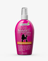 Be sure to let your fingers run deep through the hair and into the skin so that the coconut oil will take care of it and provide it with a beautiful, sleek and glossy appearance. This Dog Spray With Essential Oils Penetrates And Seals Each Hair Shaft Espree