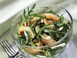 Herzhafter Grapefruit Rucolasalat Mit Walnussen Rezept Eat Smarter