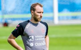 Christian eriksen presteert bij tottenham hotspur prima, maar in denemarken is men niet tevreden over zijn spel in de nationale ploeg. Z8rwbbty8dpzzm