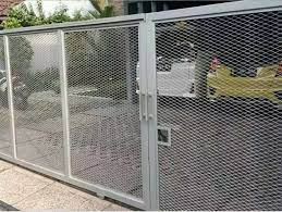 Pagar besi venus menawarkan produk pagar besi tempa klasik dan pintu gerbang besi tempa dengan harga murah dan kualitas yang dijamin. Nerimah Pembuatan Pagar Ram Kawat Kombinasi Besi Holloh 252 Konstruksi Dan Taman 803634159