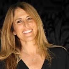 Kim Wright (@kimsworld11)