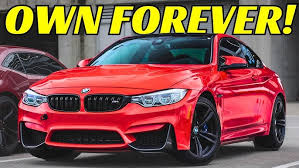 2017 BMW M4 Customized Premium Features