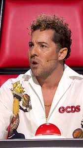 Tu amigo que se sabe TODAS las canciones solo con escuchar los primeros  acordes