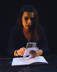 Septiembre de personajes, de puro teatro...y gatitos: 1. Mi Julieta que  estrena en octubre 2. El monstruo de la infancia 3. Virginia y todo  Canterville 4. Una Sonia feliz después de función