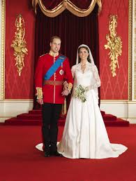Kate middleton's wedding dress, designed by sarah burton of alexander mcqueen, has fast become one of the most iconic bridal fashion moments of all time. Hidden Details On Kate Middleton S Wedding Dress You Probably Didn T Know About Fame10