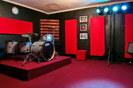 Karpet adalah sejenis material yang cepat kotor dan mudah berbau, sehingga tidak cukup higienis penerapan konsep pemakaiannya sebagai. Glass Wool Membuatan Peredam Suara Untuk Ruangan Atau Studio Musik