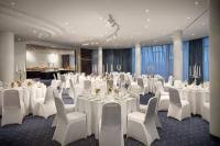 Holiday inn hamburg, an ihg hotel online reservations billwerder neuer deich 14 holiday inn hamburg, an ihg hotel. Holiday Inn Hamburg An Ihg Hotel Hamburg Updated 2021 Prices