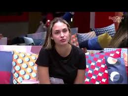 Assim como inúmeras pessoas, a 'poderosa' está acompanhando o 'bbb 21' e fazendo alguns vou fazer um bbb só meu numa ilha com os eliminados porque só está dando errado, completou. Hz63rrc2fzlcvm