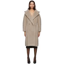 An ode to extravagance in both form and fabric, the max mara teddy bear shot to icon status on its debut in 2013. Maxmara Teddy Bear Coat Modesens