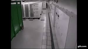 Quakes near philippines now, today, and recently. Latest Gist Around The World Watch A Server Room S Isolated Floor Do Its Job During Earthquake