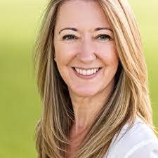 Laura Mccluney's Instagram, Twitter & Facebook