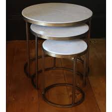 White Marble Nesting Coffee Tables By Madam Stoltz Set Of Three Round Nesting Side Tables In A Elegant Bedside Tables Nesting Coffee Tables Marble Accessories
