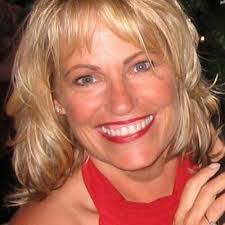 Lynn Trainor's Instagram, Twitter & Facebook