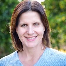 Debra Saul's Instagram, Twitter & Facebook