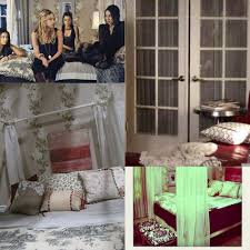 Spencer S Room From Pretty Little Liars Dormitorios Recamaras Dormitorios Decoracion Del Hogar