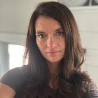 Carolyn Fitzgerald's Instagram, Twitter & Facebook