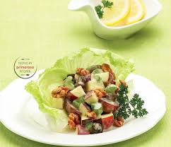 Resep salad sayur untuk steak. Resep Waldorf Salad