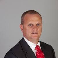 Ed Daza's Instagram, Twitter & Facebook