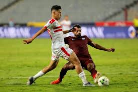 نجح نادي الزمالك في إنهاء قضية إمام عاشور لاعب الفريق مع غزل المحلة وتسوية الأمر بعيدا عن سلك القضاء. Ø¥ÙŠÙ‚Ø§Ù Ø¥Ù…Ø§Ù… Ø¹Ø§Ø´ÙˆØ± Ù„Ø§Ø¹Ø¨ Ø§Ù„Ø²Ù…Ø§Ù„Ùƒ Ù…Ø¨Ø§Ø±ØªÙŠÙ† Ø¨Ø¹Ø¯ Ø·Ø±Ø¯Ù‡ Ø£Ù…Ø§Ù… Ù†Ø§Ø¯Ù‰ Ù…ØµØ± Ø³ÙˆØ¨Ø± ÙƒÙˆØ±Ø©