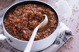 Zuppa di lenticchie vegetariana ricette, che amerete. Lenticchie In Scatola Le Proprieta E I Valori Nutrizionali
