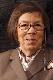 Lydia susanna linda hunt (born april 2, 1945) is an american actress of stage and screen. Linda Hunt Movies Age Biography