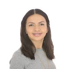 Lindsay Hazlett's Instagram, Twitter & Facebook