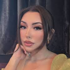 Alyssa Priebe's Instagram, Twitter & Facebook