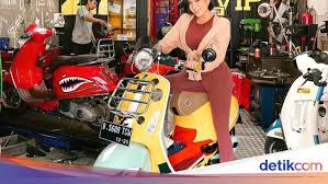 Download apk mod step 3: Sering Ketinggalan Saat Sunmori Awkarin Jejali Part Racing Di Vespa Mahalnya