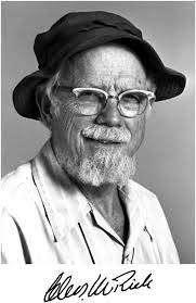 Lee Pike's Instagram, Twitter & Facebook