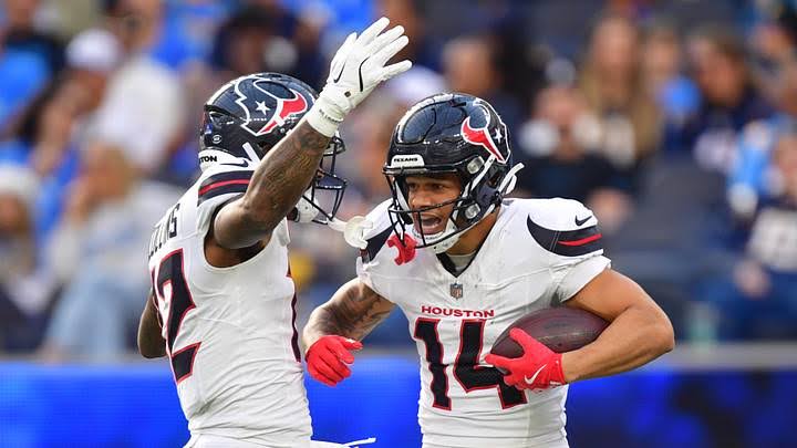 Texans fans won't like where one AFC South analyst ranked Houston's WR corps