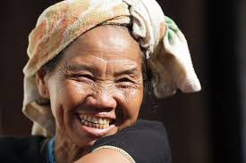 Risa de la mujer de Karen imagen editorial. Imagen de abuela