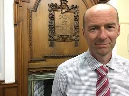 Brexit Party candidate switches to Independent to stand at General Election  in Torbay