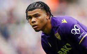 Portsmouth set to move for Central Coast Mariners defender Jacob Farrell