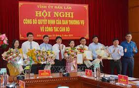 Đọc báo điện tử vietnamnet, cập nhật tin nhanh việt nam và thế giới. Ä'áº¯k Láº¯k Co Pho Chá»§ Tá»‹ch HÄ'nd Tá»‰nh Má»›i Baotintuc Vn