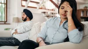 Jangan pernah menyesali apa pun yang telah anda lakukan dengan kasih setiap kali anda berbohong, bahkan dengan sedikit kebohongan, ada kekuatan kuat. 25 Kata Kata Sindiran Buat Suami Pembohong Agar Sadar 2021 Poskata