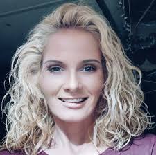 Hey! My name is Tracy Sowards! I'm at ODRC Northeast Reintegration Center  in Cleveland, Ohio. My prison number is W113350. Hit me up