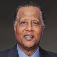 Jill Machuca's Instagram, Twitter & Facebook