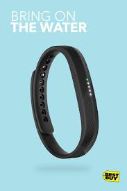 As Fitbit S First Swim Proof Tracker Fitbit Flex 2 Was Designed To Withstand Whatever Life Throws Your Way Whether You Re Washin Workout Gear Exercise Fitbit