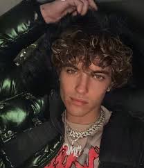 Keon Cruz (@keeoncruz) • Instagram photos and videos