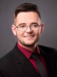 In 2017 politico europe called him one of europe's most skilled (and feared) political journalists. Armin Wolf Msc Informatik