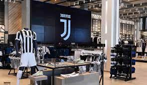 Include shopping in your juventus store tour in italy with details like location, timings, reviews & ratings. Presenting The New Juventus Store Juventus