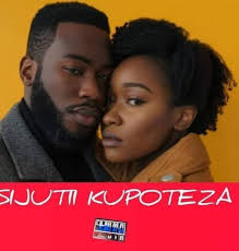 SIJUTII KUKUPOTEZA SEHEMU YA KUMI NA SABA Namba ya WhatsApp- 0683944333  ENDELEA...... Salome baada ya kumuona mwanae jicho likamtoa kweli kweli.  "Uwiiii! Nimekwishwa". Aliongea hayo. Huku nje mama Dominic aliondoka kwenda