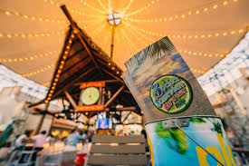 5 o'clock somewhere bar services the margaritaville casino floor and offers guests an assortment of cocktails from signature boat drinks to landshark lager beer. 5 O Clock Somewhere Bar Grill At The Renaissance Marketplace Celebrates Its 1st Anniversary Visitaruba News
